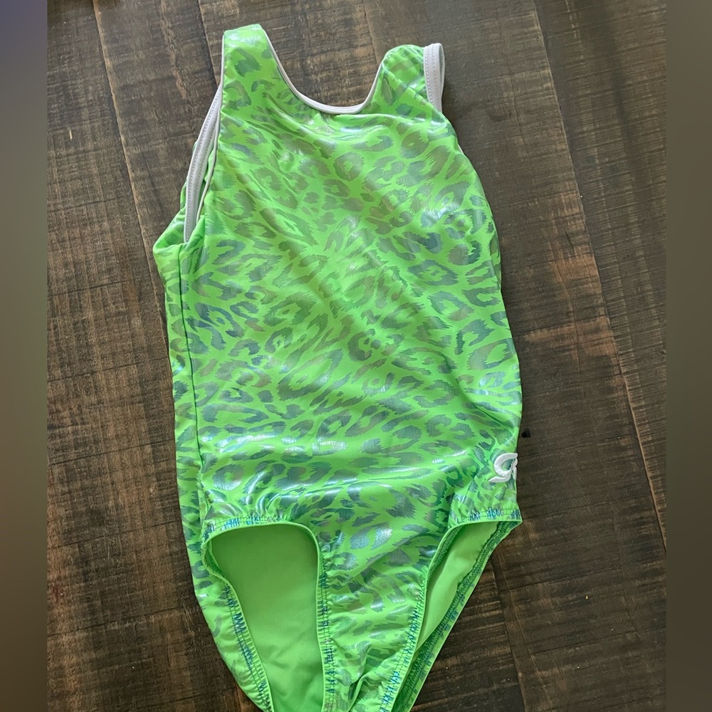 Bundle of two leotards, one is a GK and the other is Cat & Jack. Both 7/8.